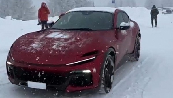Ferrari Purosangue filmed on snow