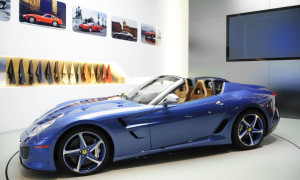 Ferrari Superamerica 45 Revealed Ahead of Villa d'Este Debut