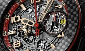 Ferrari’s 10th Anniversary in Russia Watch Has a Golden Cavallino Rampante at 9 O’clock