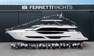 Ferretti's 89-Foot Luxury Flybridge Yacht Touches Water for the First Time