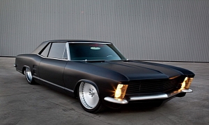 Fesler-Modified 1963 Buick Riviera Looks Sinister