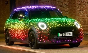 Festive MINI Is Driving Home for Christmas With 3,000 App-Controlled Twinkly Lights