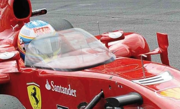 This is how an F1 car would look like with a protective windshield
