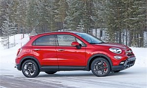 Fiat 500X Abarth Spied with No Disguise