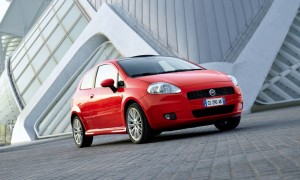 Fiat Recalls 500,000 Grande Punto