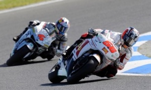 FIM, Urged to Reduce Costs in the MotoGP