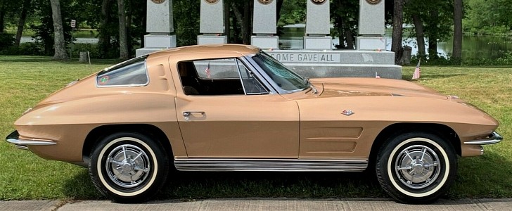 1963 Chevrolet Corvette Coupe Sting Ray final split-window for the year by badbowtiess on eBay