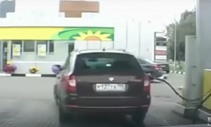 Finally: There is a Skoda Crash Compilation Video!
