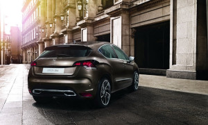 First Citroen DS4 Video: The Challenge