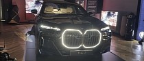 First Contact: We Got Hands-On With the 2023 BMW i7 in Production Spec