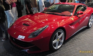 First Ferrari F12 Berlinetta Spotted in Dubai