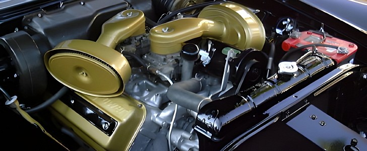Chrysler First-Gen HEMI Engine 