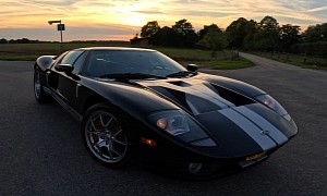 First-Generation Ford GT Goes for 200-Mph "Cruise" on the Autobahn