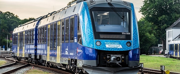 Alstom Coradia iLint trains started operating in Germany on August 24