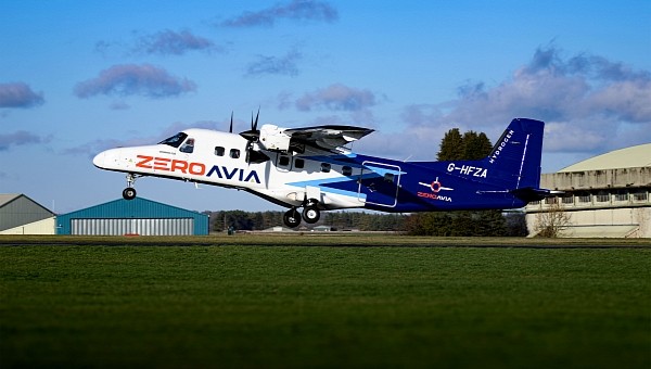 Hydrogen-fueled passengers flights powered by ZeroAvia to be launched in Rotterdam