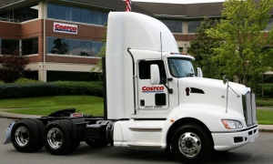 First Paccar MX Engine Truck Delivered to Costco