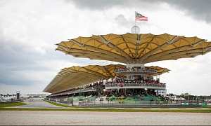 Fist Day of MotoGP Tests in Sepang Led by Pedrosa and Honda