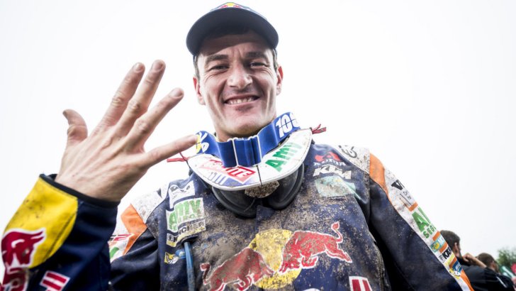 Marc Coma enjoys his 5th Dakar win