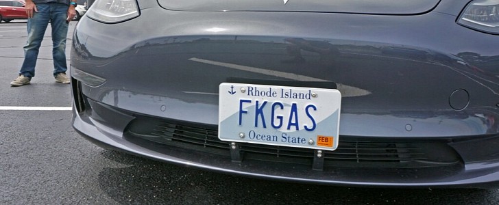 Tesla Model 3 owner gets to keep his "FKGAS" vanity plate, judge rules