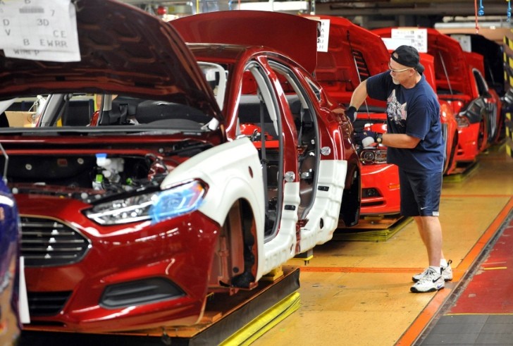 Ford Fusion production at Flat Rock
