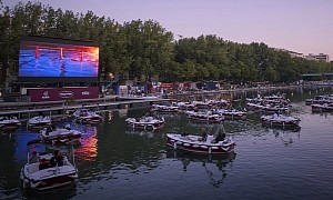 Floating Cinemas Are Becoming a Thing, Solid Competition for Drive-In Theaters