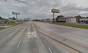 Florida Man Dies After Jumping Into Traffic Naked And Slamming Head On Windows
