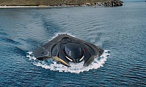 Folding-Wings Kronos Armored Submarine Is Perfect for Old School Commando Missions