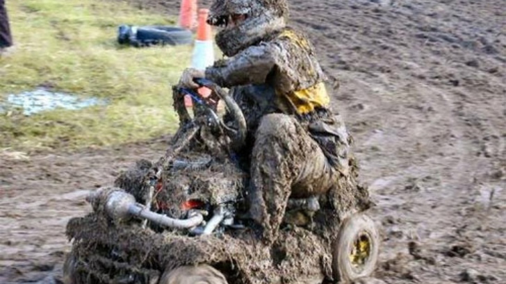 Mud racing
