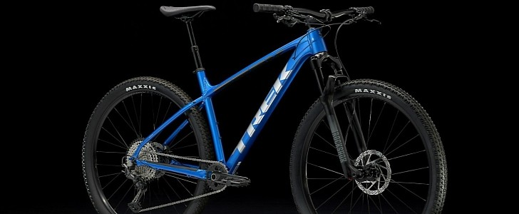 For Under $2K You Can Rock a Majestic 2022 X-Caliber 9 Hardtail Mountain Goat