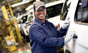 Ford Announces $1 Billion Investment In Chicago Plants