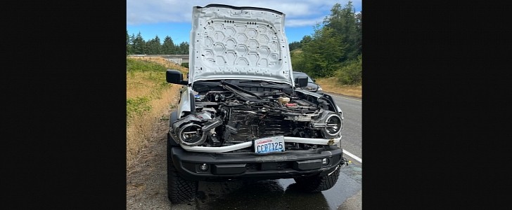2022 Ford Bronco after deer collision 