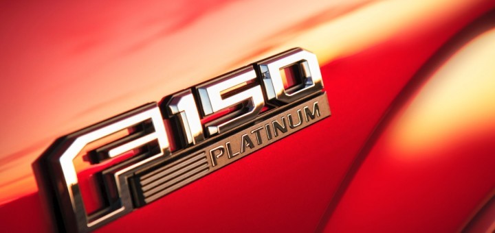 2015 Ford F-150 badge