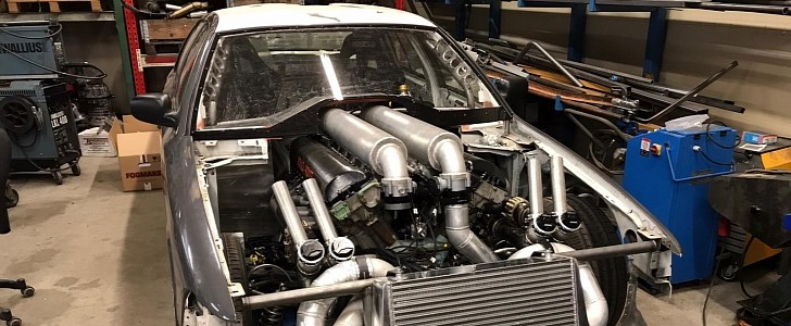 Ford Crown Victoria Fires Up V12 Tank Engine, Is Almost Ready to Hit 236 MPH