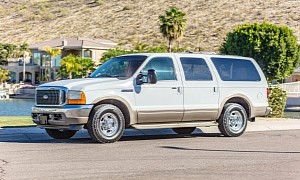 Ford Excursion Trucks Are Hot Right Now, Another One's Up for Grabs at No Reserve