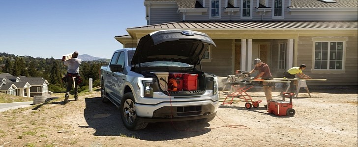Ford F-150 Lightning Pro and XLT trims are sold out for the 2022 model year