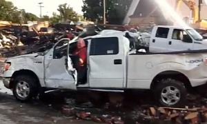 Ford F-150 Survives Fire, Drives Away: Built Tough