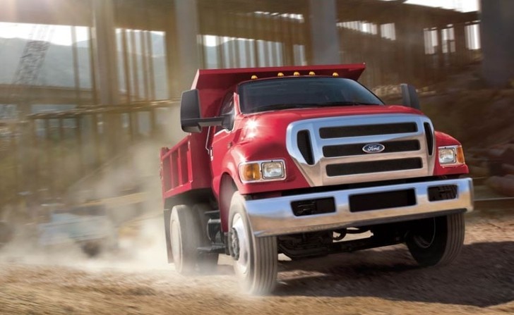 2015 Ford F-650/750