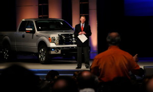 Ford Family Hopes CEO Alan Mulally Will Save the Company