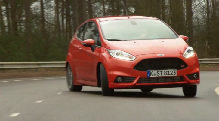 Ford Fiesta ST on track