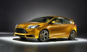 Ford Focus Coupe Arrives in 2012