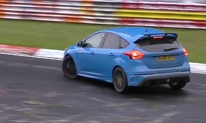 Ford Focus RS Activates Drift Mode on Nurburgring