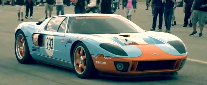 Ford GT Hits 300 MPH in Standing Mile