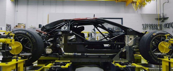 Ford GT Racecar Strips Naked
