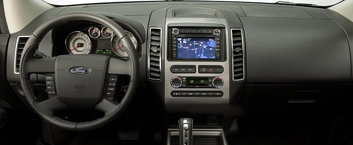2006-2009 Ford Edge interior