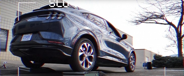 Tesla Model Y vs Ford Mustang Mach-E AWD test