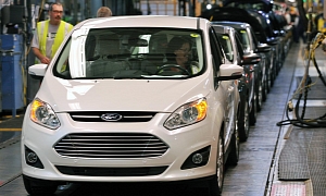 Ford Posts Hybrid Vehicle Sales Record