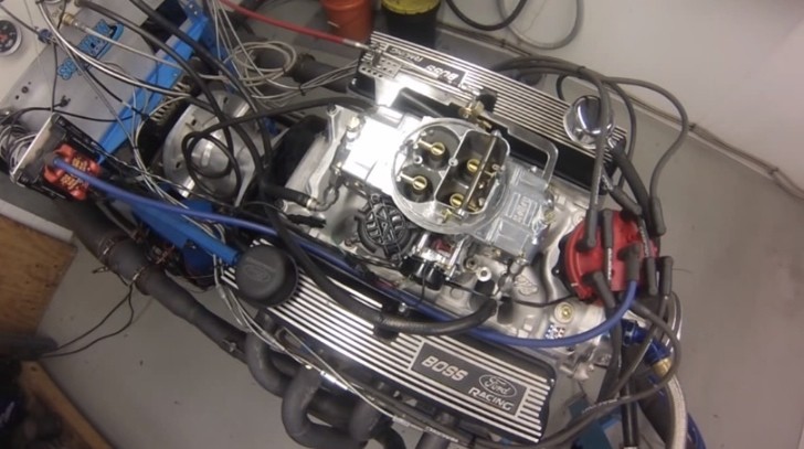 Ford Racing 363 crate engine