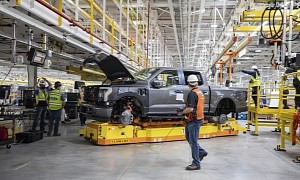 Ford's Farley Confirms Doubling the F-150 Lightning Production Target, New 2023 Estimates