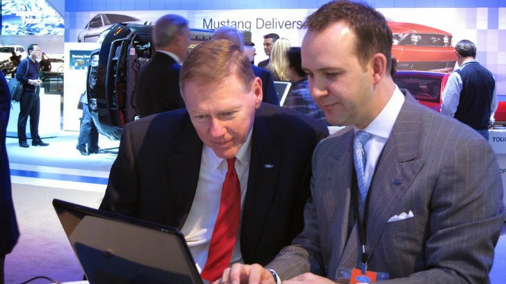 Scott Monty and former Ford CEO Alan Mulally