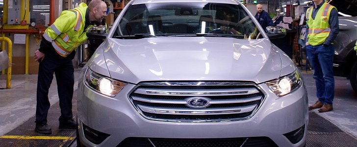 Last Ford Taurus to roll off assembly lines